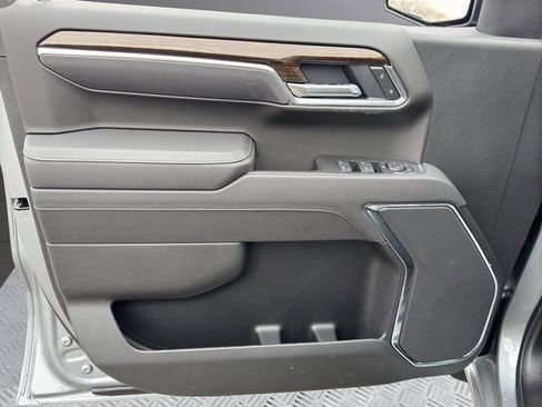 New 2026 GMC Sierra 1500 Elevation image 13