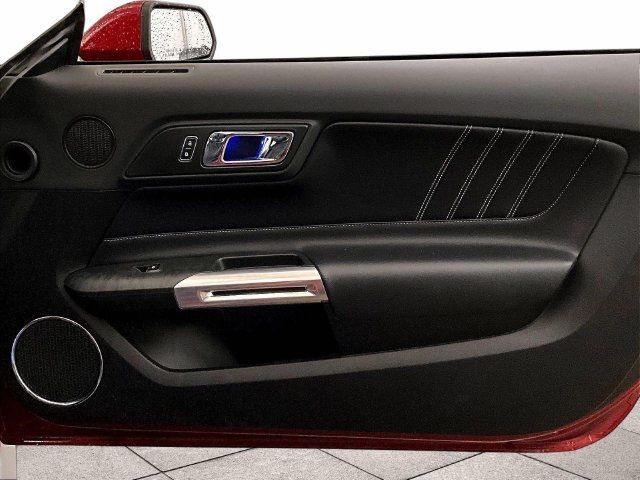Used 2017 Ford Mustang GT Premium w/ GT Performance Package RWD image 23