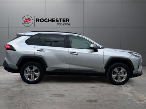 Certified 2025 Toyota RAV4 XLE AWD/4WD image 34