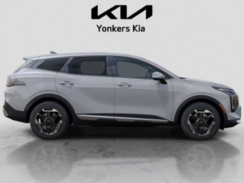 Used 2026 Kia Sportage S AWD/4WD image 7