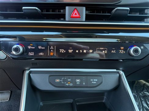 New 2026 Kia Carnival SX Prestige image 29