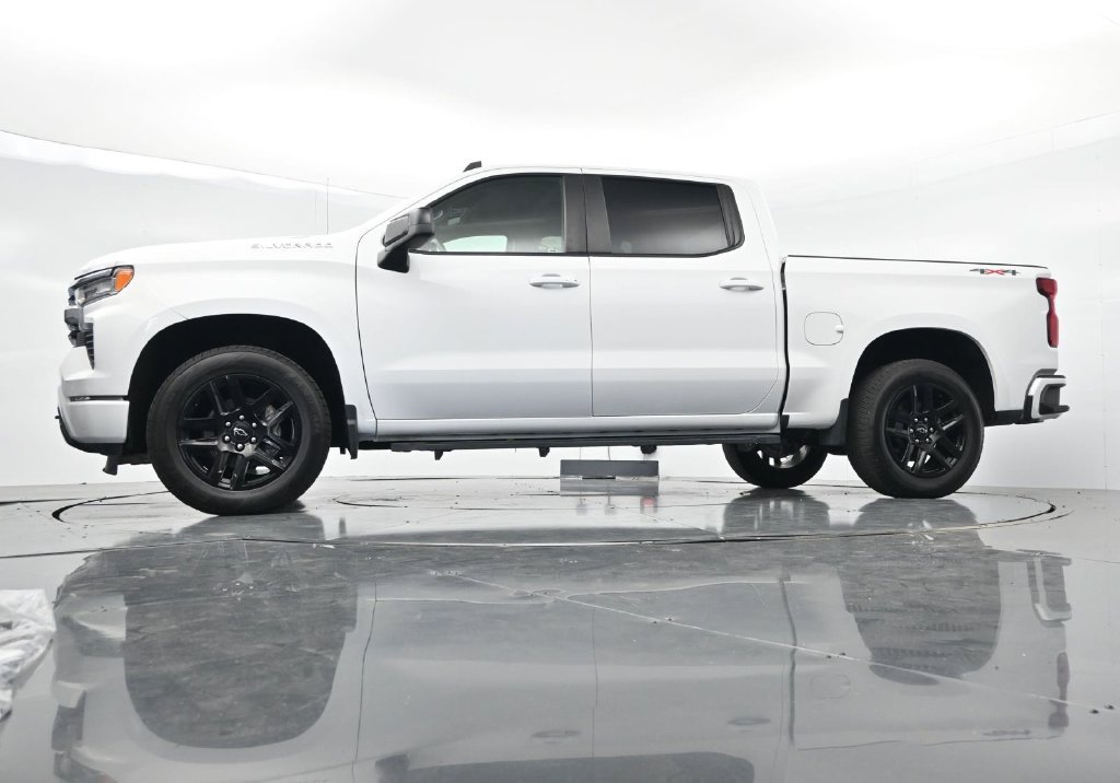 Used 2025 Chevrolet Silverado 1500 RST w/ LPO, Liner Protection Package AWD/4WD image 28