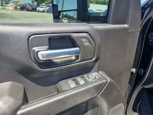 Used 2026 Chevrolet Silverado 2500 Custom w/ Custom Convenience Package AWD/4WD image 12