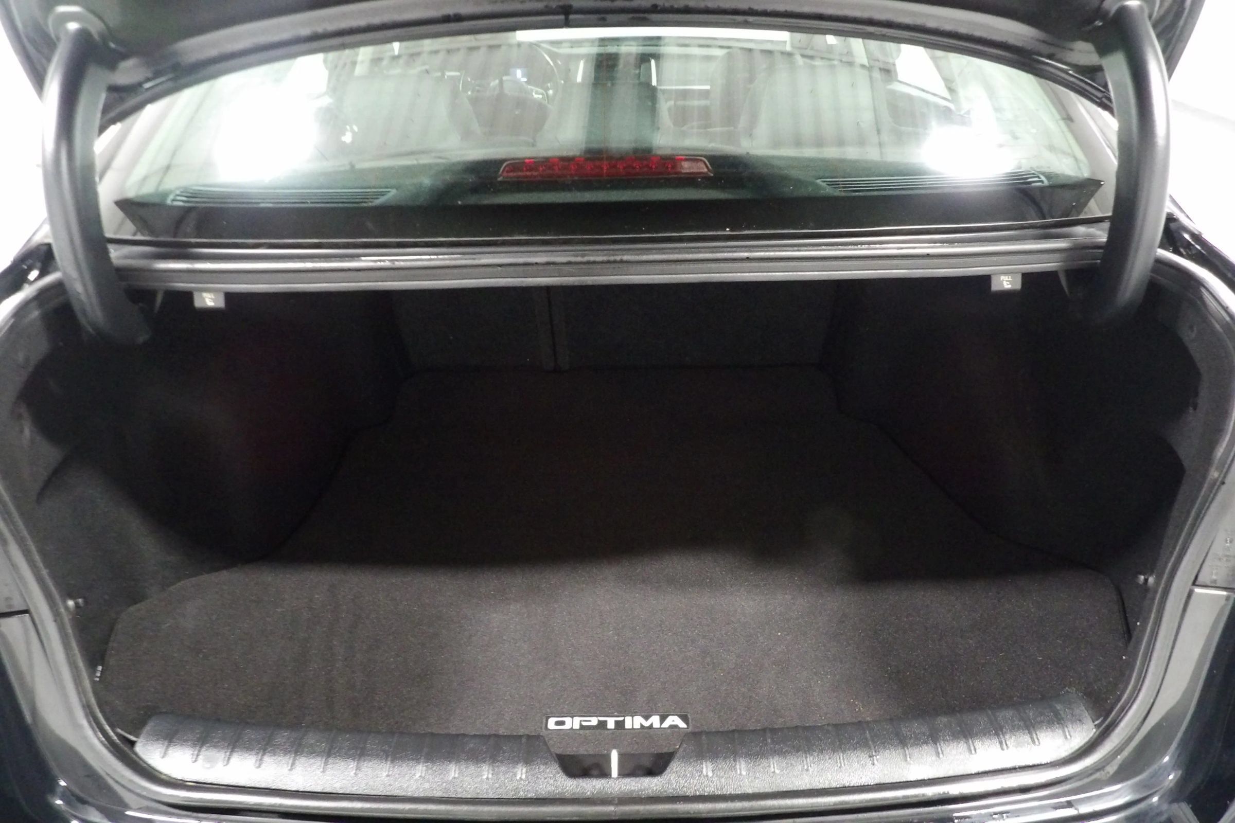 Used 2020 Kia Optima S w/ S Panoramic Sunroof Package FWD image 8