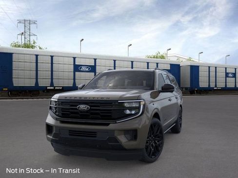 New 2026 Ford Expedition Max Platinum image 2