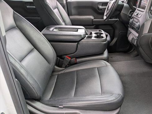 Used 2024 Chevrolet Silverado 1500 Custom w/ Turbomax Blackout Package image 19