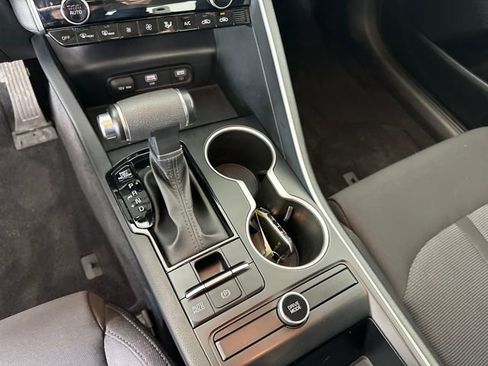 Used 2023 Kia K5 LXS image 20