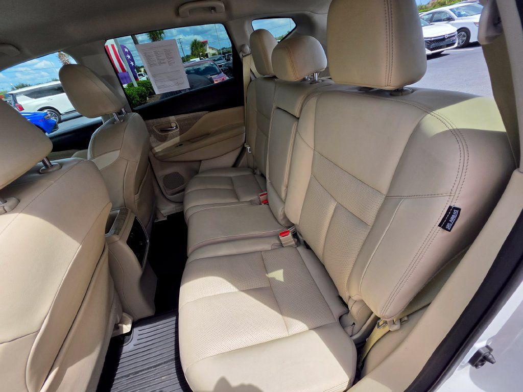 Used 2019 Nissan Murano SL FWD image 13