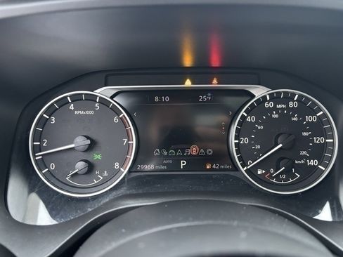 Used 2023 Nissan Rogue SL w/ SL Premium Package image 12