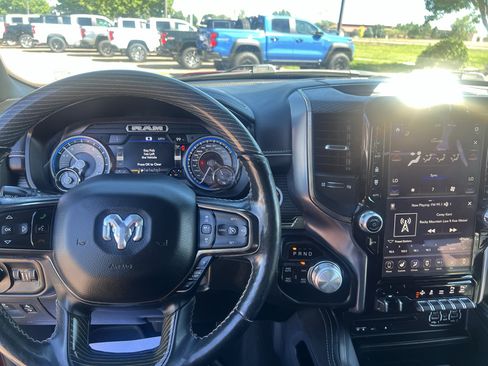 Used 2019 RAM 1500 Limited AWD/4WD image 6
