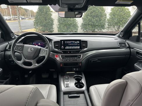 Certified 2023 Honda Passport EX-L image 29