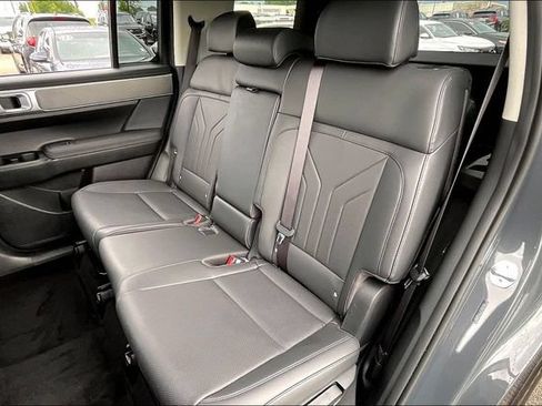 Certified 2026 Hyundai Santa Fe SEL FWD image 28