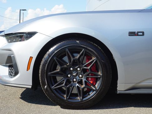 Used 2024 Ford Mustang GT Premium w/ GT Performance Package RWD image 13