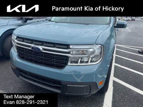 Used 2023 Ford Maverick Lariat FWD image 3