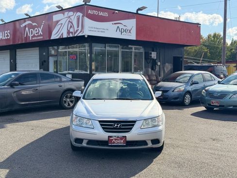 Used 2009 Hyundai Sonata GLS FWD image 3