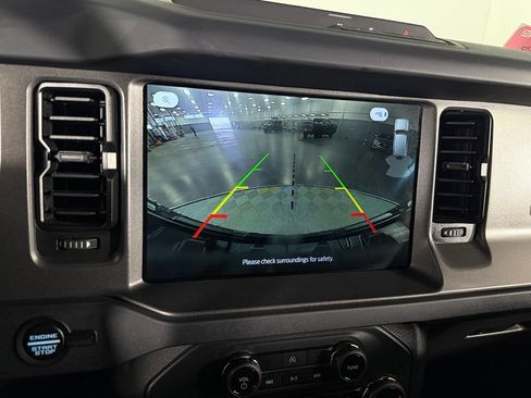 Used 2025 Ford Bronco Big Bend AWD/4WD image 16