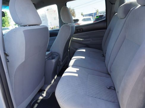 Used 2011 Toyota Tacoma Base w/ SR5 Pkg #2 w/JBL Audio image 13