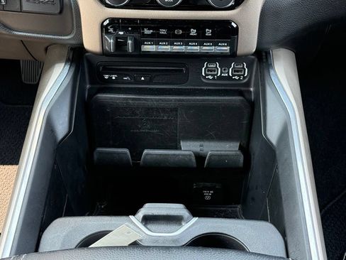 Used 2019 RAM 3500 Laramie AWD/4WD image 27