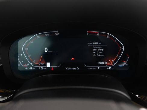 Used 2021 BMW 530i xDrive w/ Convenience Package image 24