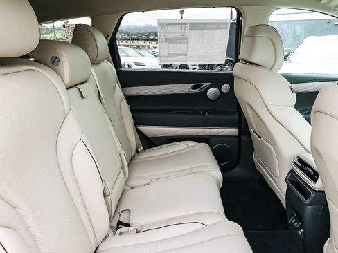 New 2026 Genesis GV80 2.5T Advanced AWD/4WD image 18