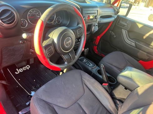 Used 2013 Jeep Wrangler Sport image 14