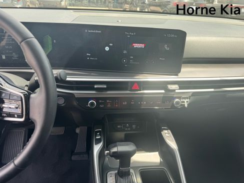 Certified 2024 Kia Sorento S w/ Panoramic Sunroof Package FWD image 21