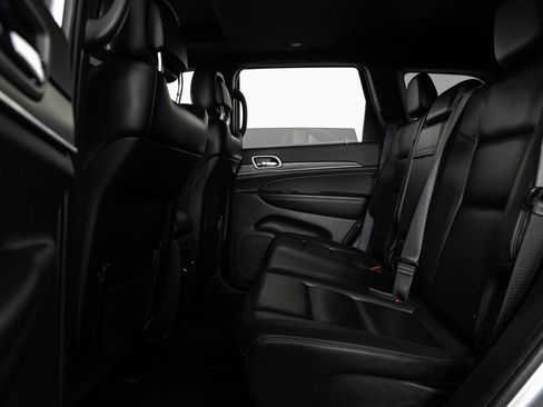 Used 2021 Jeep Grand Cherokee Limited image 18