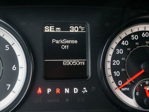 Used 2017 RAM 3500 Tradesman w/ Snow Chief Group image 29