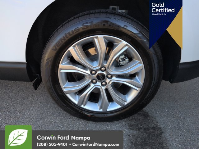 Used 2024 Ford Edge Titanium AWD/4WD image 32