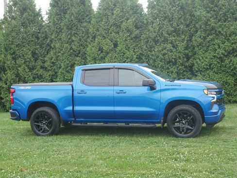 Used 2023 Chevrolet Silverado 1500 RST w/ Rally Edition AWD/4WD image 8