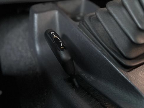 Used 1998 Jeep Wrangler SE image 25