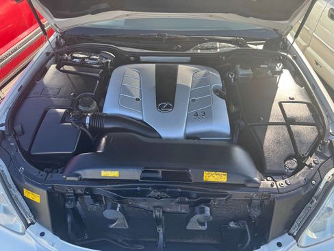 Used 2004 Lexus LS 430 image 26