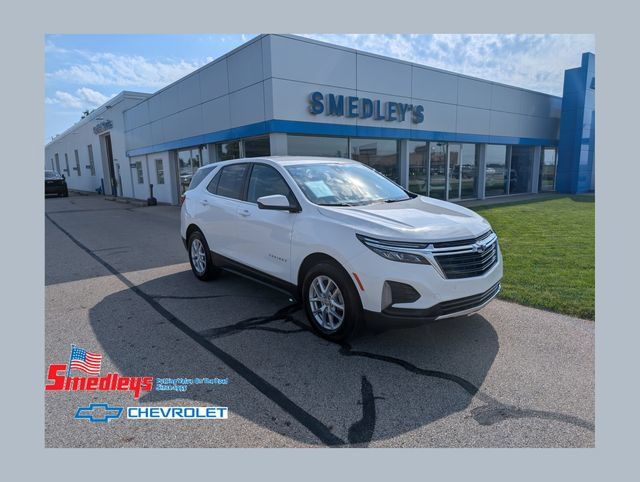 Used 2024 Chevrolet Equinox LT w/ LPO, Floor Liner Package FWD image 1
