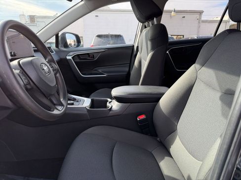Used 2025 Toyota RAV4 LE image 25
