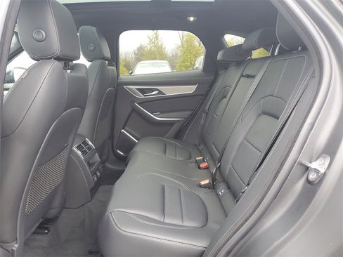 Used 2025 Jaguar F-PACE R-Dynamic S image 30