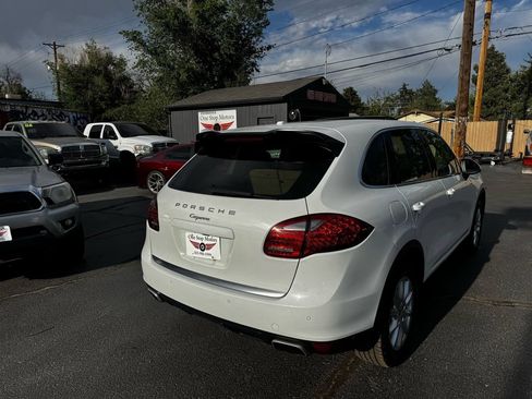 Used 2013 Porsche Cayenne AWD/4WD image 7