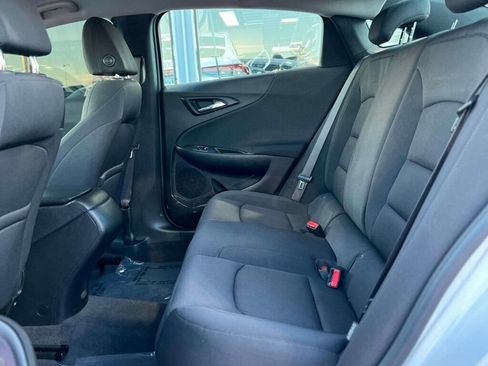 Used 2020 Chevrolet Malibu LS image 15