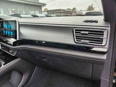 New 2026 Volkswagen Atlas Cross Sport SEL Premium R-Line image 18