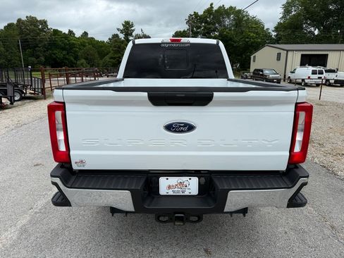Used 2023 Ford F250 XL w/ FX4 Off-Road Package AWD/4WD image 4