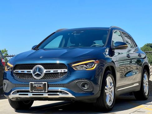 Used 2023 Mercedes-Benz GLA 250 4MATIC image 4