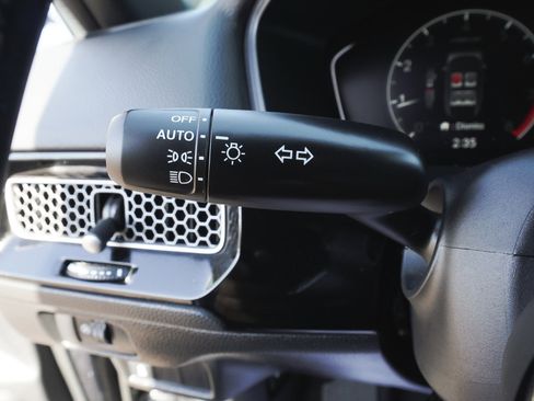 Used 2023 Honda Civic Sport image 21