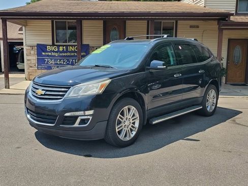 Used 2014 Chevrolet Traverse LT w/ All-Star Edition image 2