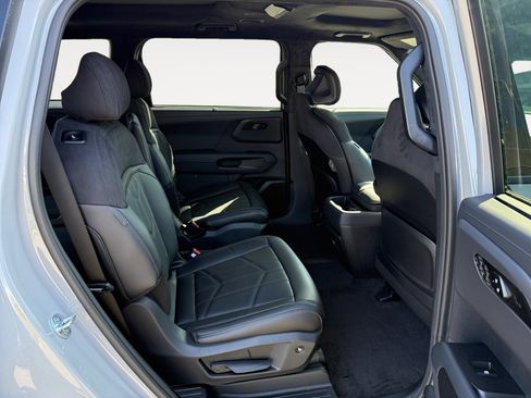 New 2027 Kia Telluride X-Line SX Prestige w/ Towing Package AWD/4WD image 18
