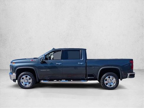 Used 2020 Chevrolet Silverado 2500 LTZ w/ LTZ Premium Package image 9
