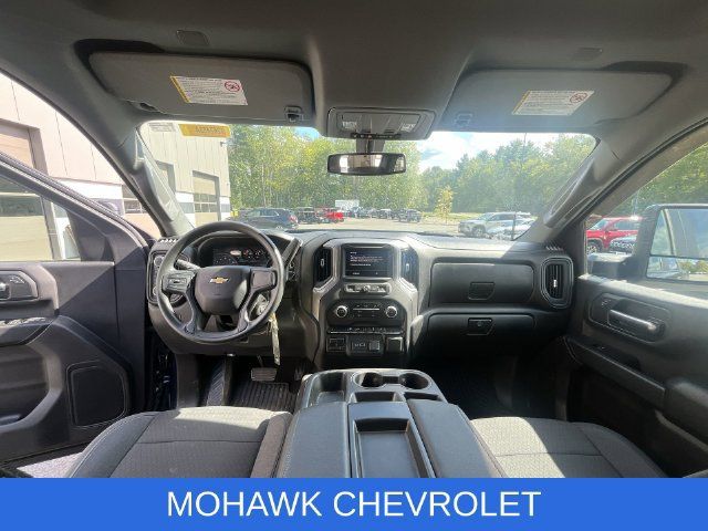 Certified 2022 Chevrolet Silverado 2500 Custom w/ Custom Value Package AWD/4WD image 10