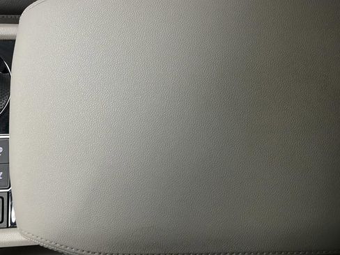 Used 2021 Volkswagen Atlas SEL Premium image 20