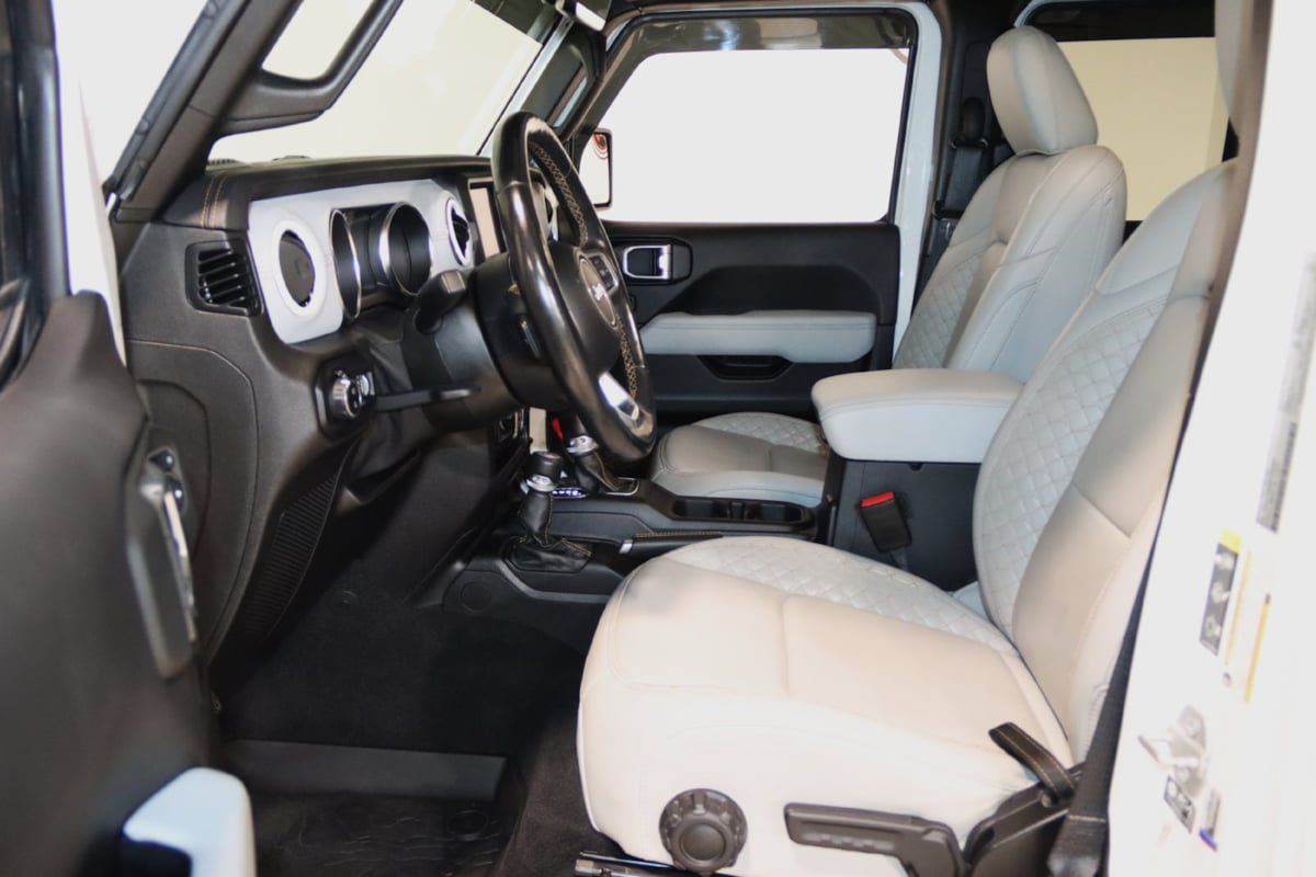Used 2021 Jeep Gladiator Overland AWD/4WD image 38