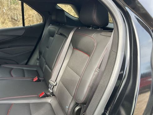 Used 2022 Chevrolet Equinox RS w/ RS Leather Package image 14