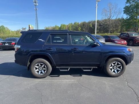 Used 2024 Toyota 4Runner TRD Off-Road Premium w/ Off Road Premium Plus Package image 10