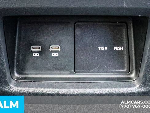 Used 2025 Volkswagen Atlas SE FWD image 55